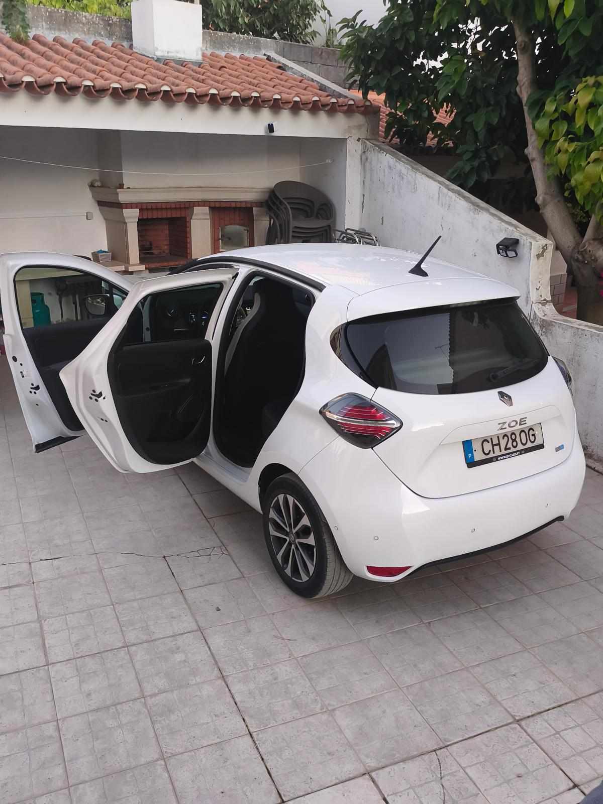renault-zoe-r110-52-kwh-2021-eletrico