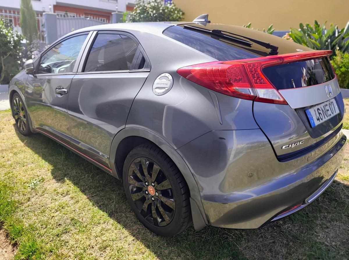 honda-civic-2-2-i-dtec-2012-diesel-2199cc