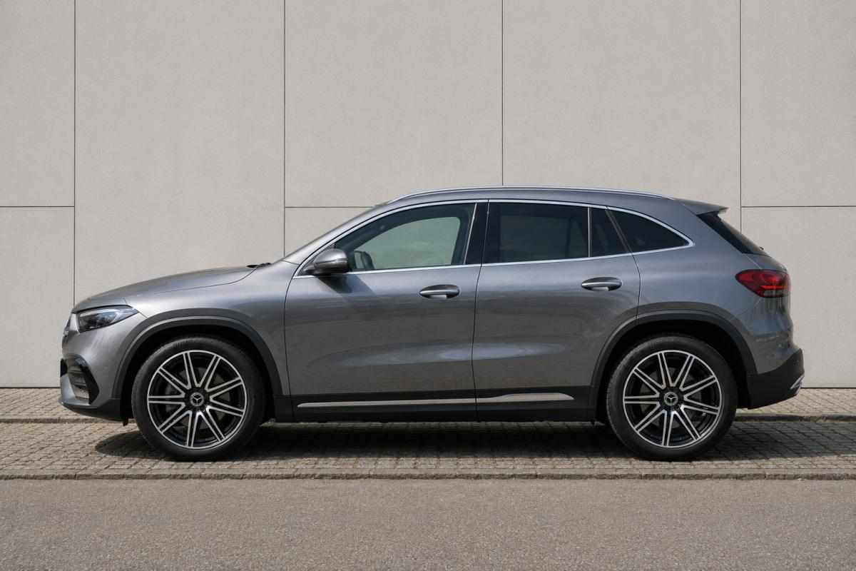 mercedes-benz-eqa-300-4matic-2024-eletrico