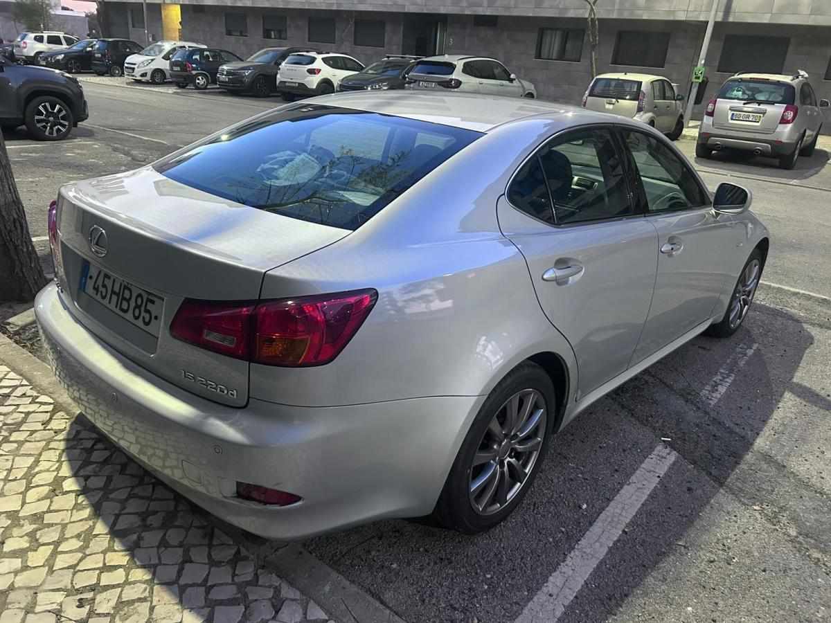 lexus-is-220d-2008-diesel-2231cc