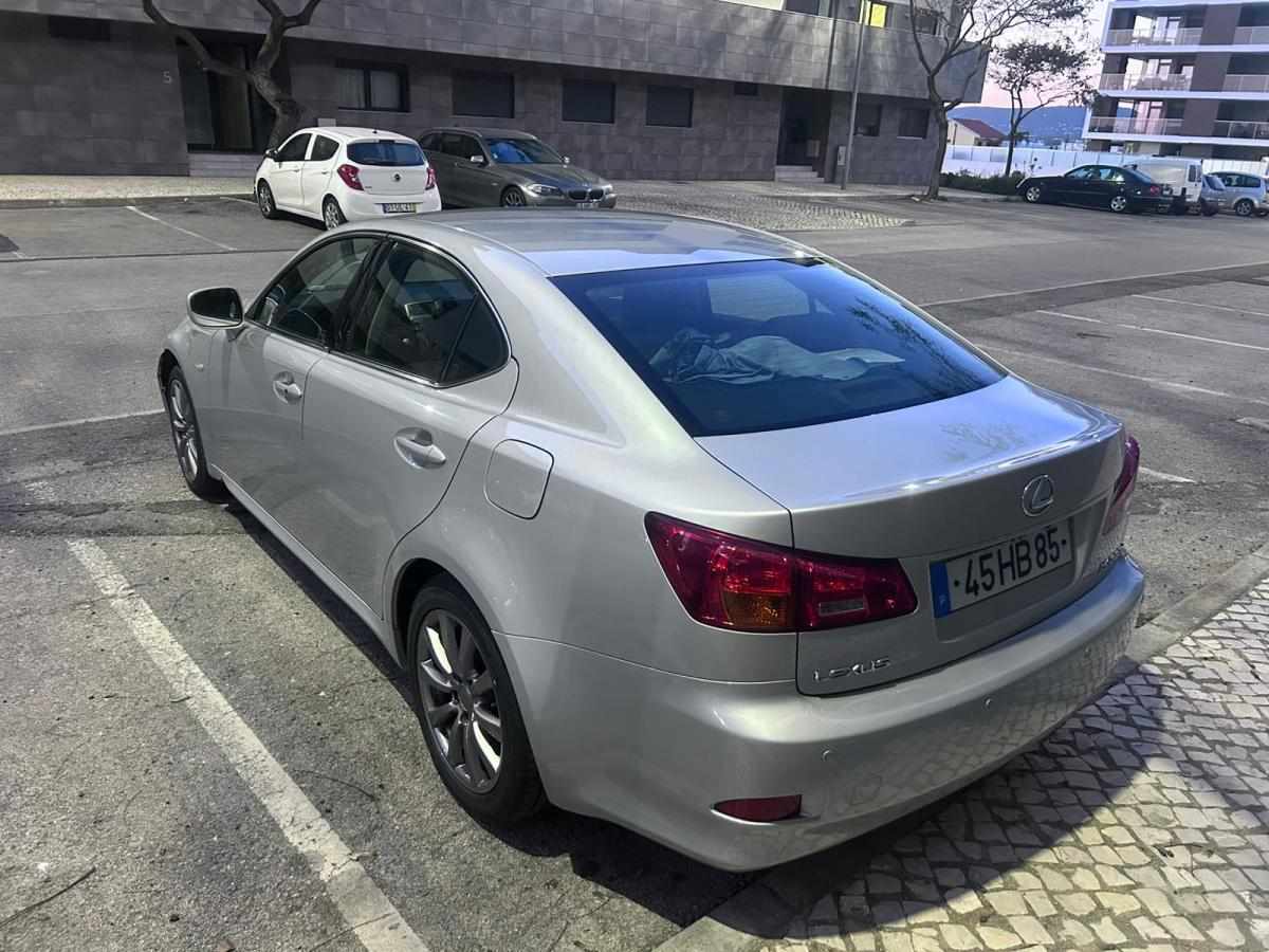 lexus-is-220d-2008-diesel-2231cc