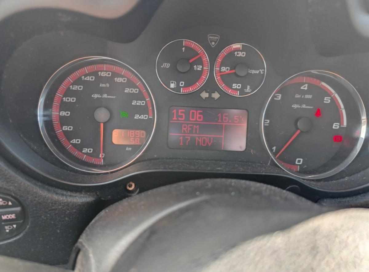 alfa-romeo-147-1-9-jtdm-16v-2008-diesel-1910cc