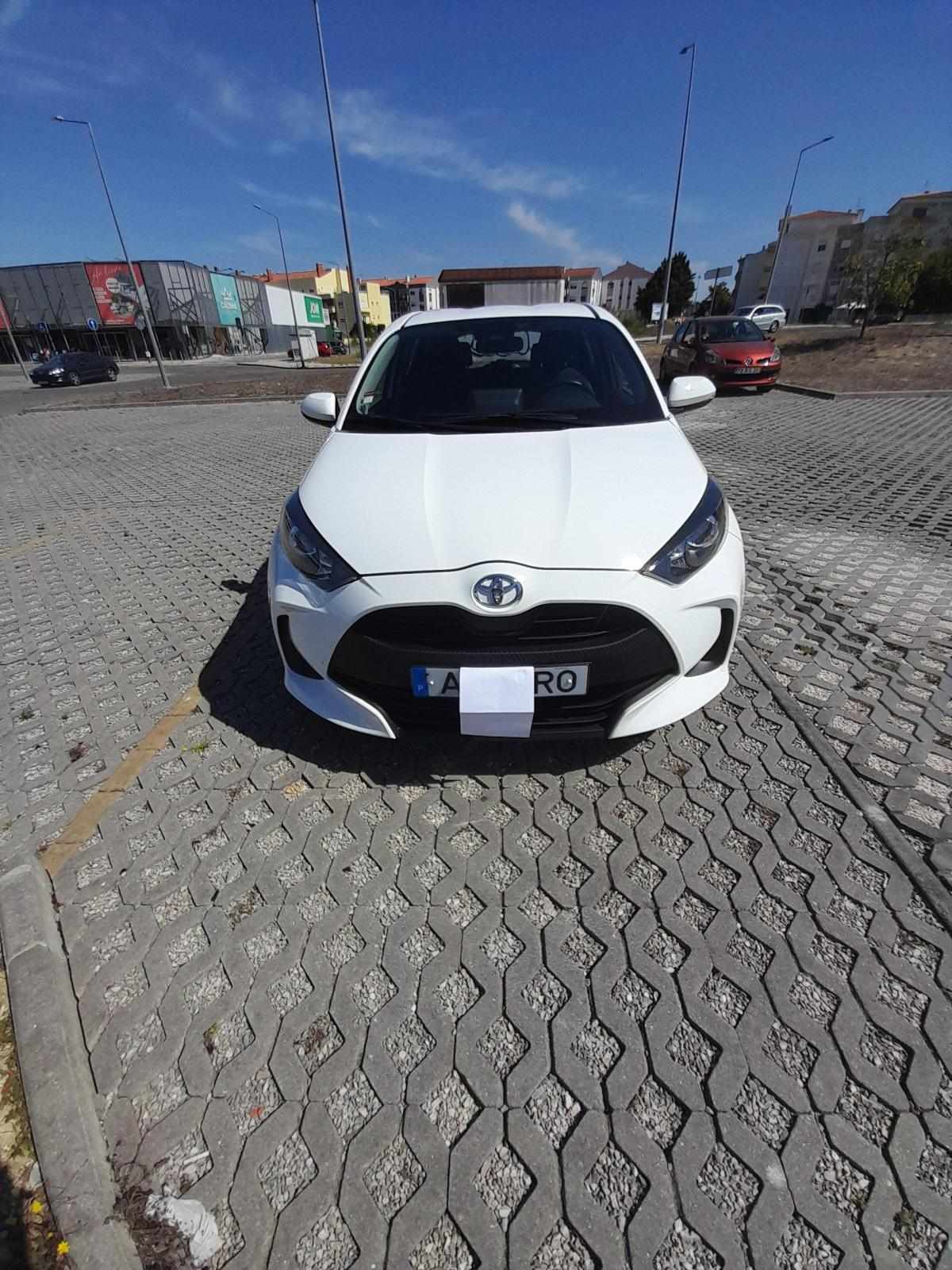 toyota-yaris-1-0-vvt-i-2023-gasolina-998cc