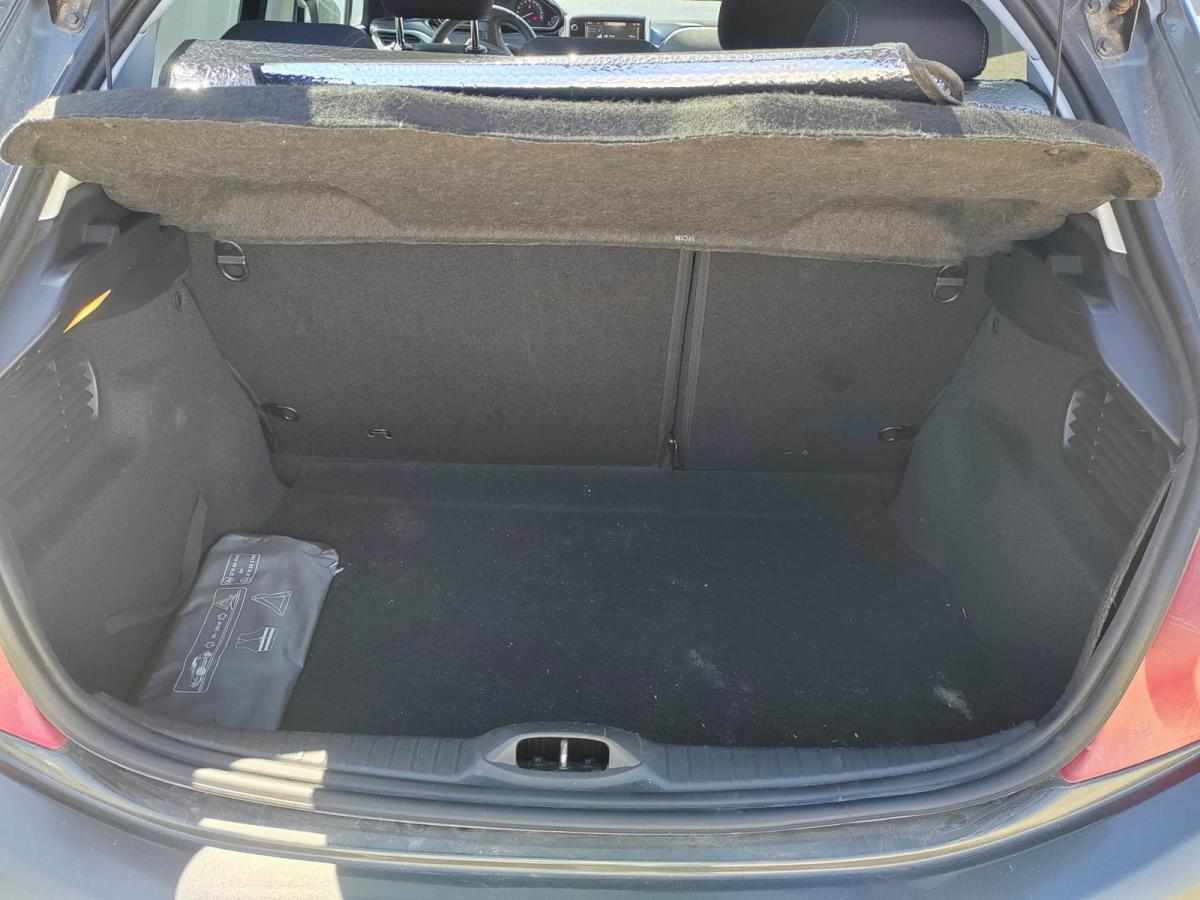 peugeot-208-1-2-vti-2013-gasolina-1199cc
