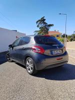 peugeot-208-1-2-vti-2013-gasolina-1199cc