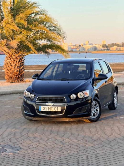chevrolet-aveo-1-2-2012-gasolina-1229cc