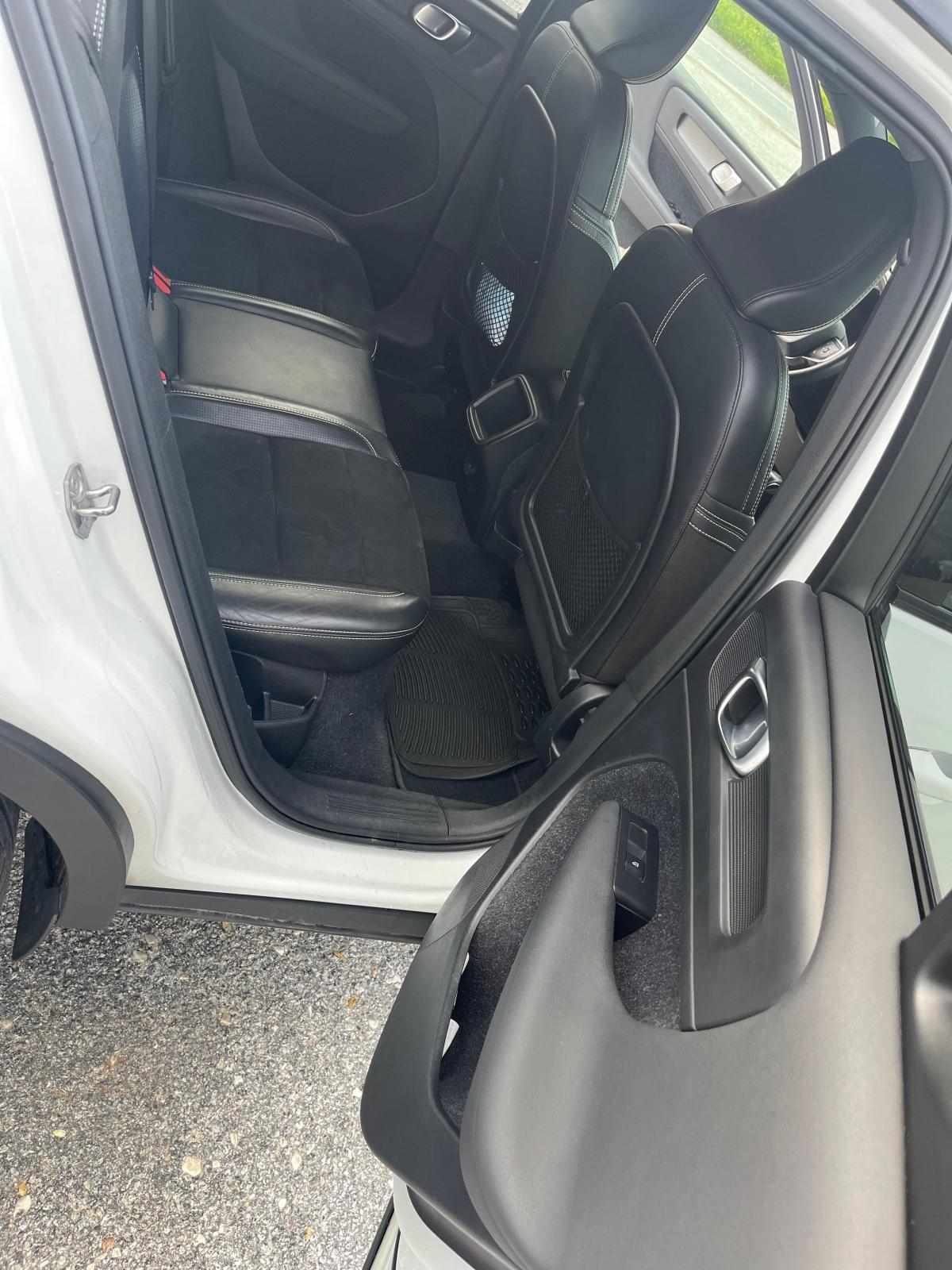 volvo-xc40-2-0-d3-2019-diesel-1969cc