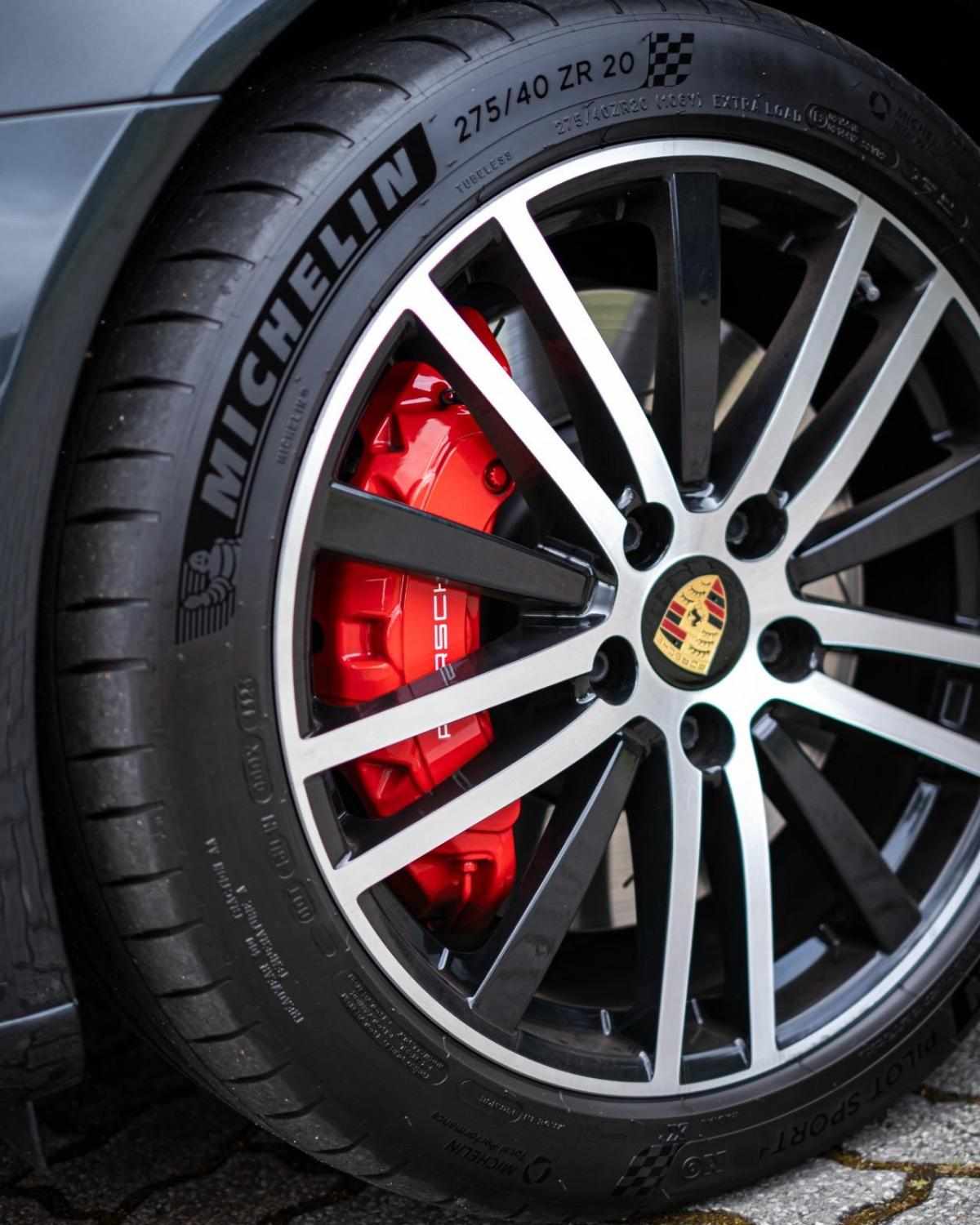 porsche-panamera-4-e-hybrid-2021-gasolina-2894cc