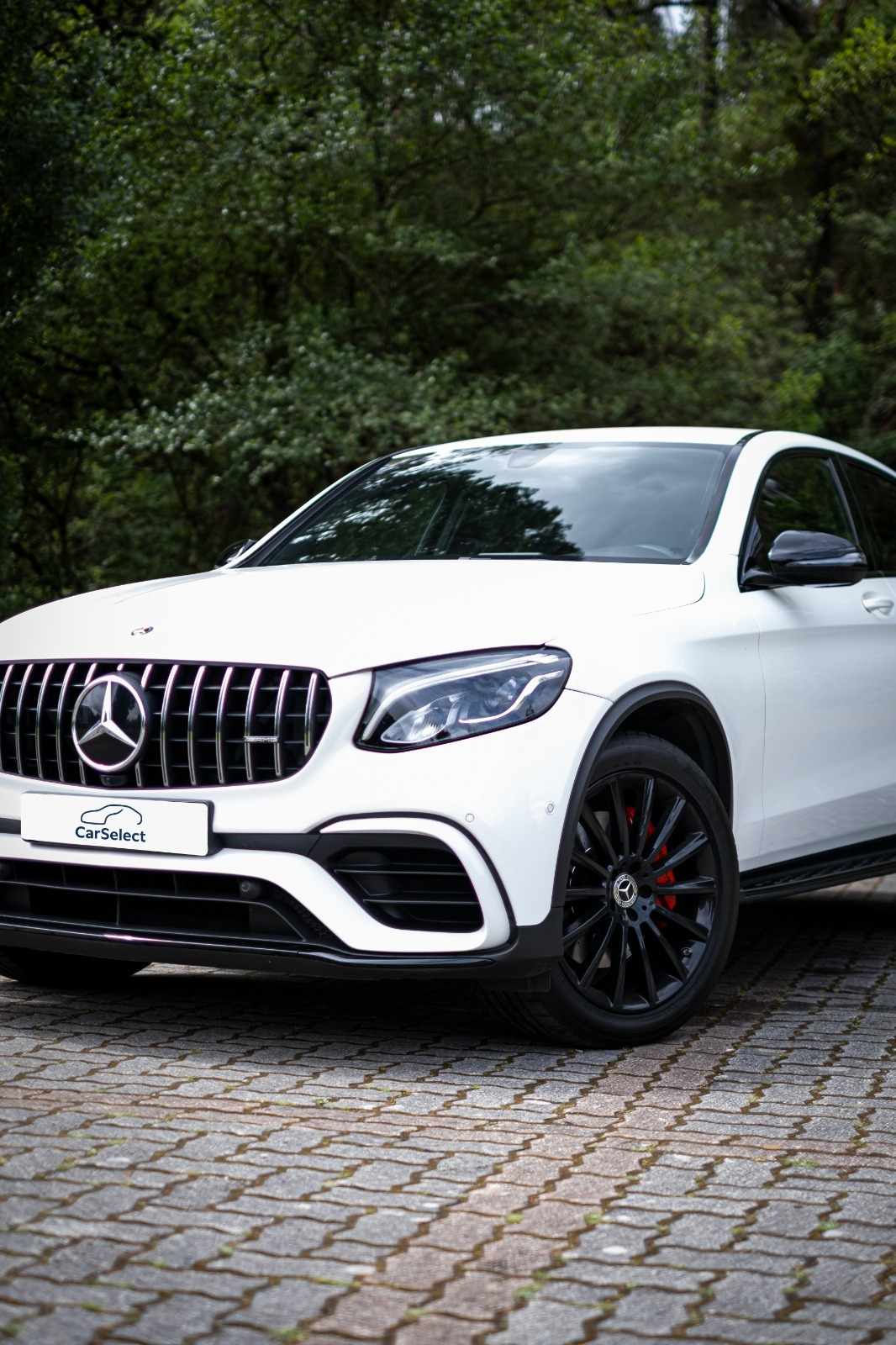 mercedes-benz-glc-250-d-4matic-2018-diesel-2143cc