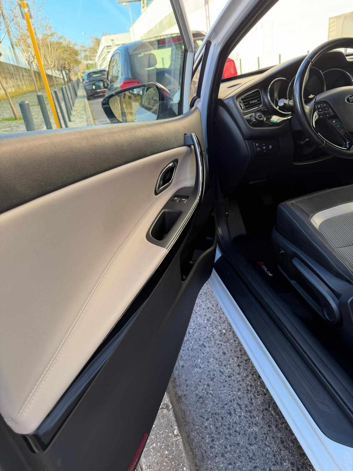 kia-ceed-1-6-crdi-2013-diesel-1582cc