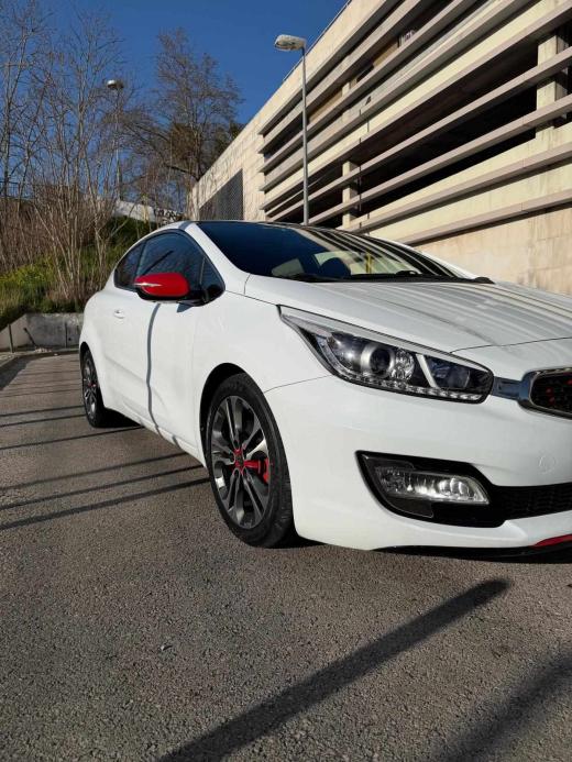 kia-ceed-1-6-crdi-2013-diesel-1582cc