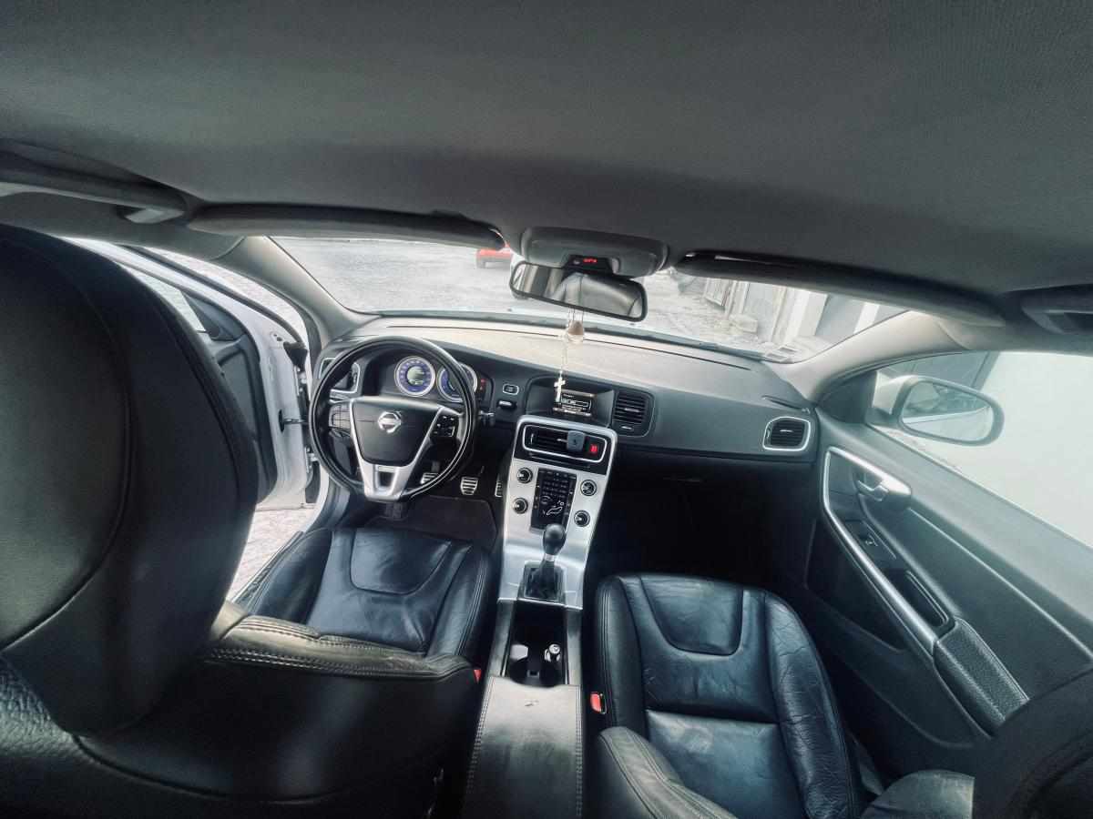volvo-s60-1-6-d2-2011-diesel-1560cc