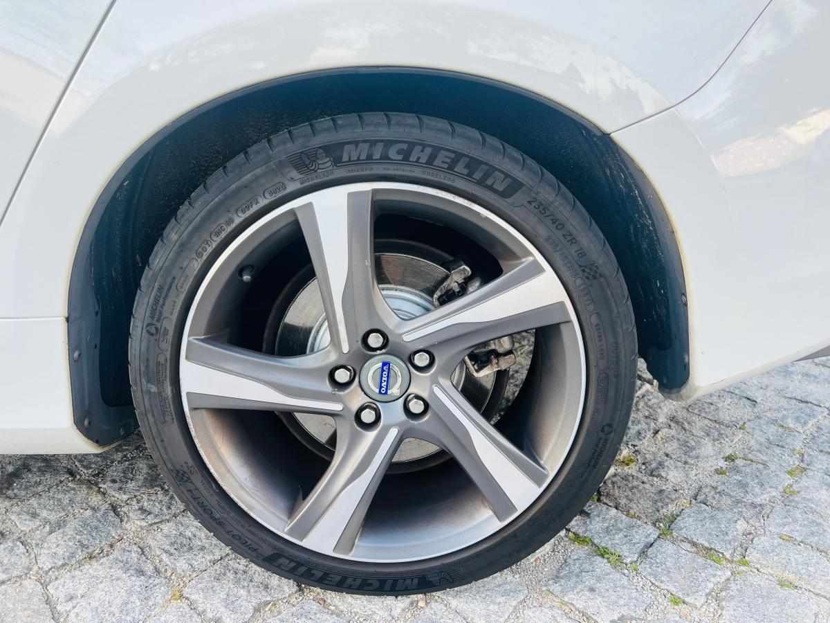 volvo-s60-1-6-d2-2011-diesel-1560cc