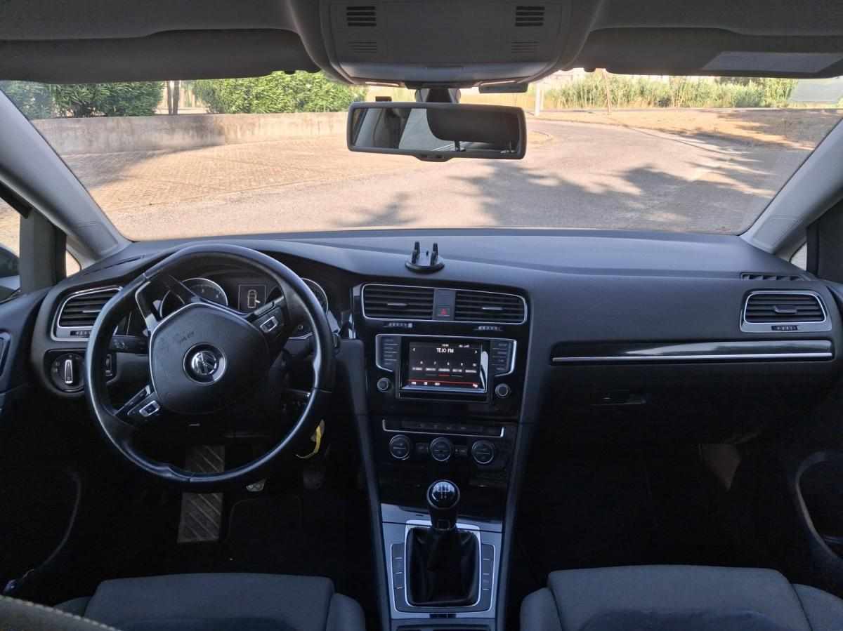 volkswagen-golf-1-6-tdi-bluemotion-2013-diesel-1598cc