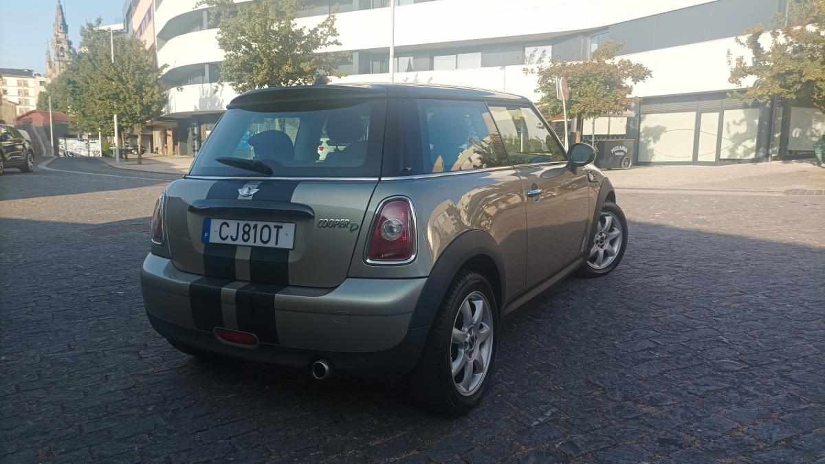 mini-cooper-clubman-d-2010-diesel-1600cc
