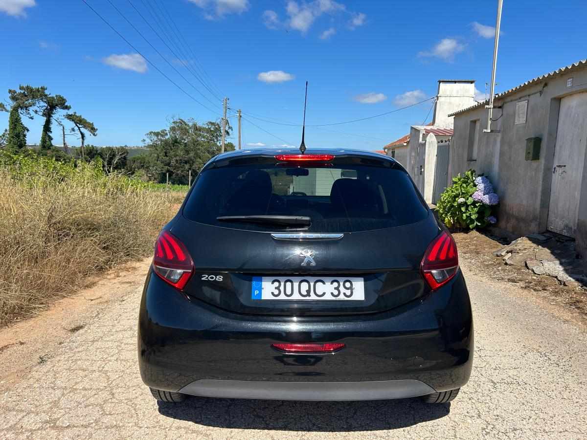 peugeot-208-1-2-vti-2015-gasolina-1199cc