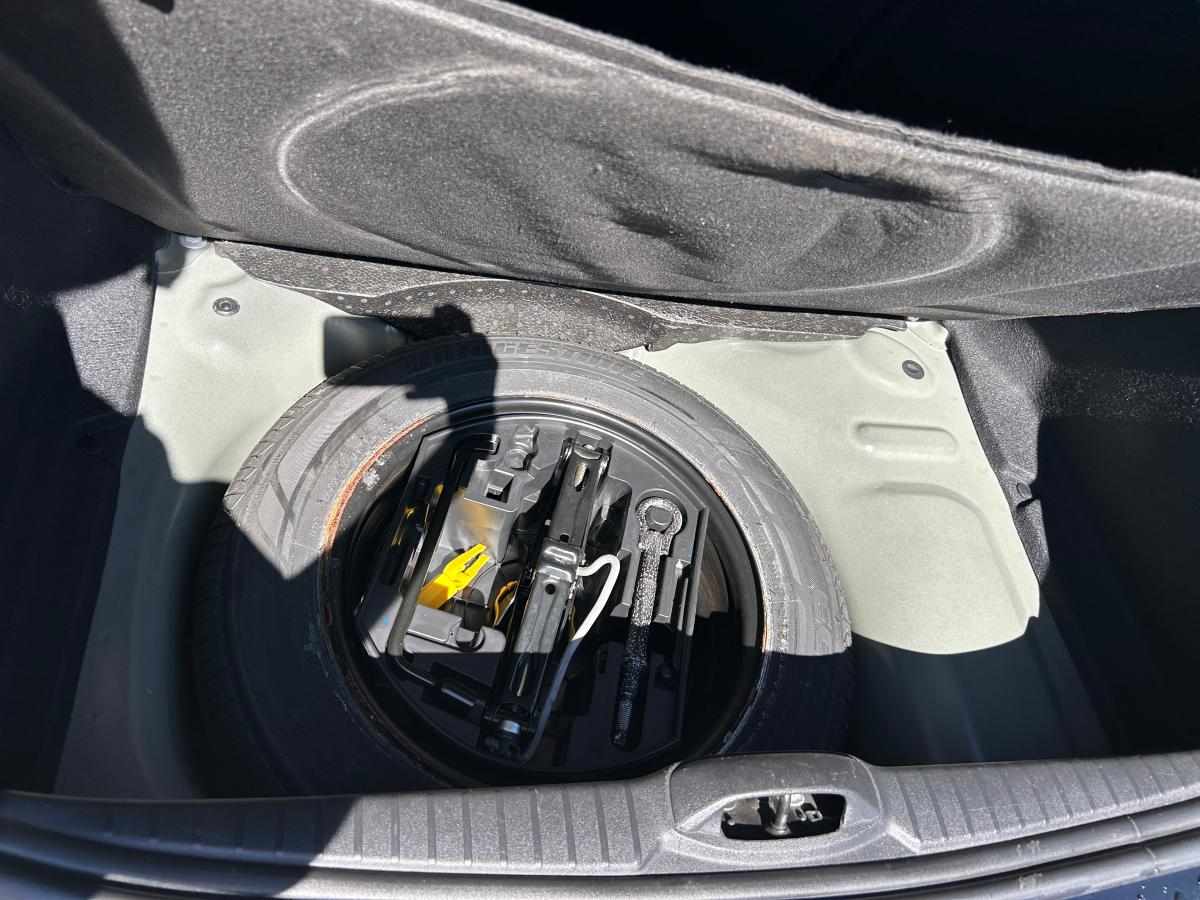 peugeot-208-1-2-vti-2015-gasolina-1199cc