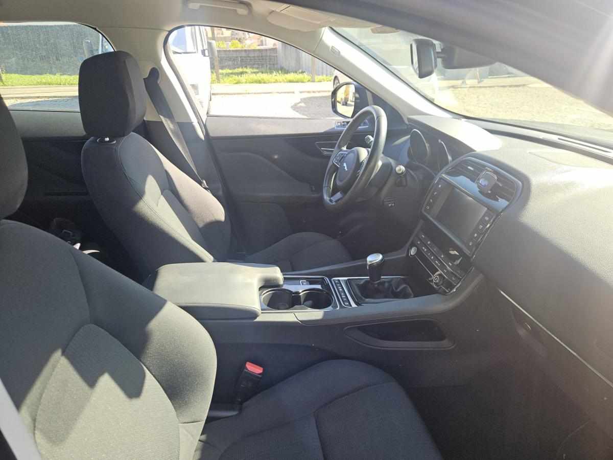 jaguar-f-pace-20d-2017-diesel-1999cc