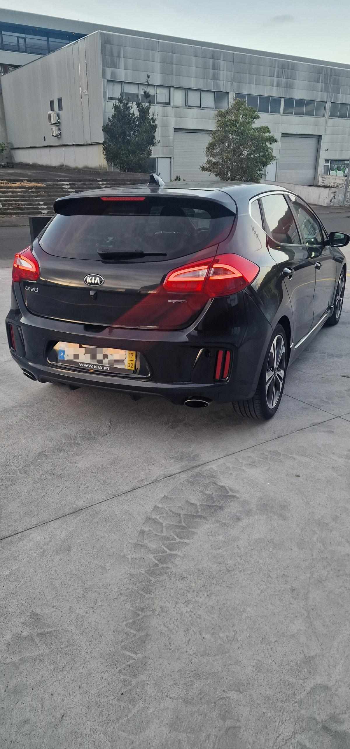 kia-ceed-1-0-t-gdi-2017-gasolina-998cc