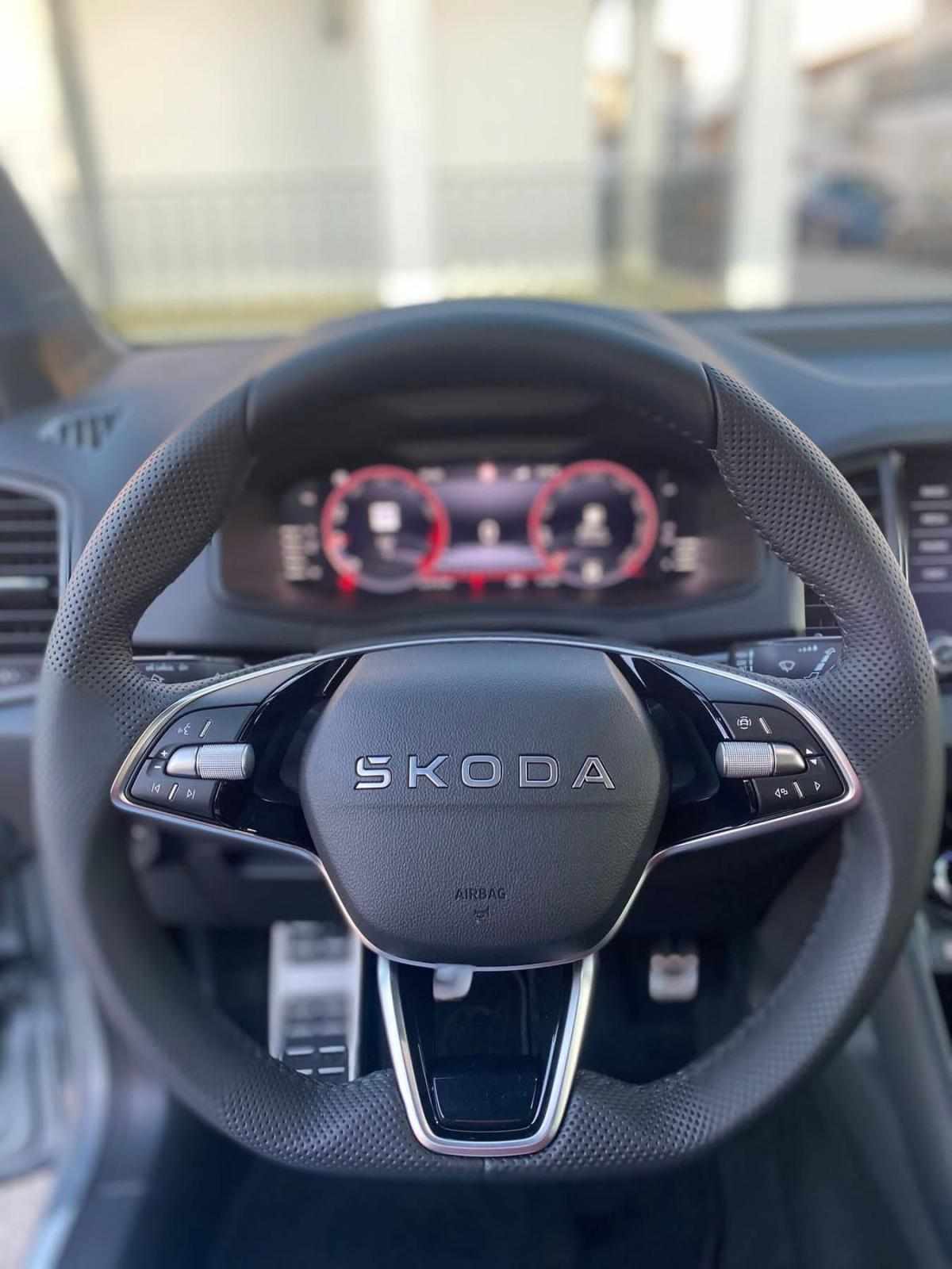 skoda-karoq-1-0-tsi-2026-gasolina-999cc
