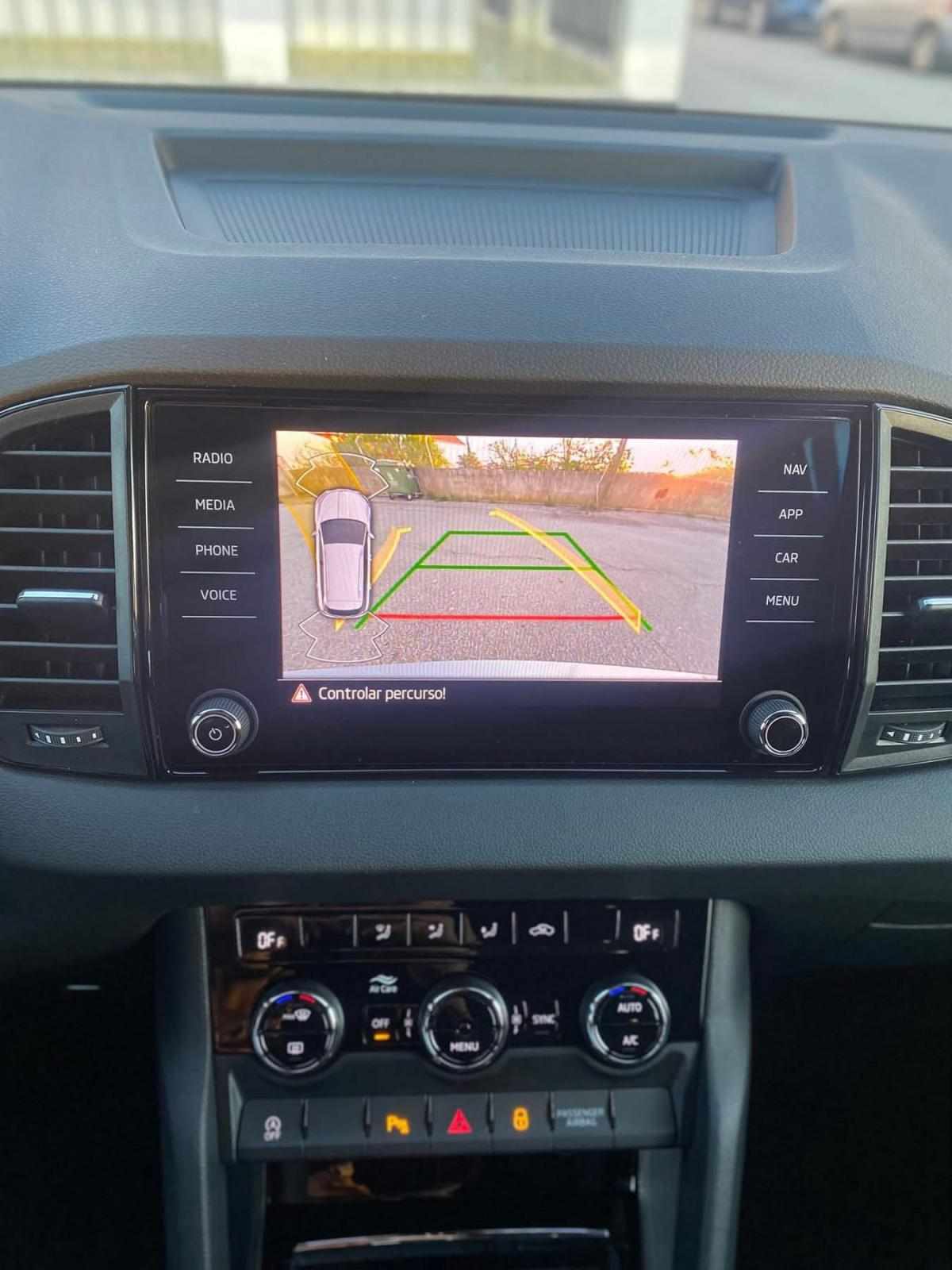 skoda-karoq-1-0-tsi-2026-gasolina-999cc
