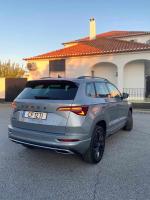 skoda-karoq-1-0-tsi-2026-gasolina-999cc