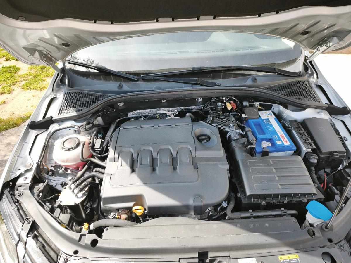 skoda-octavia-1-6-tdi-2019-diesel-1598cc