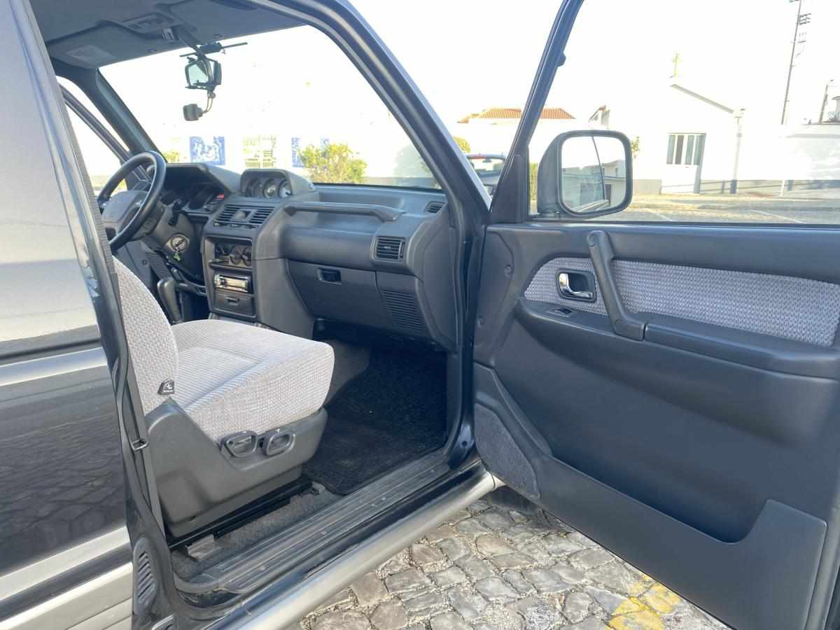 mitsubishi-pajero-2-5-td-awd-1994-diesel-2477cc