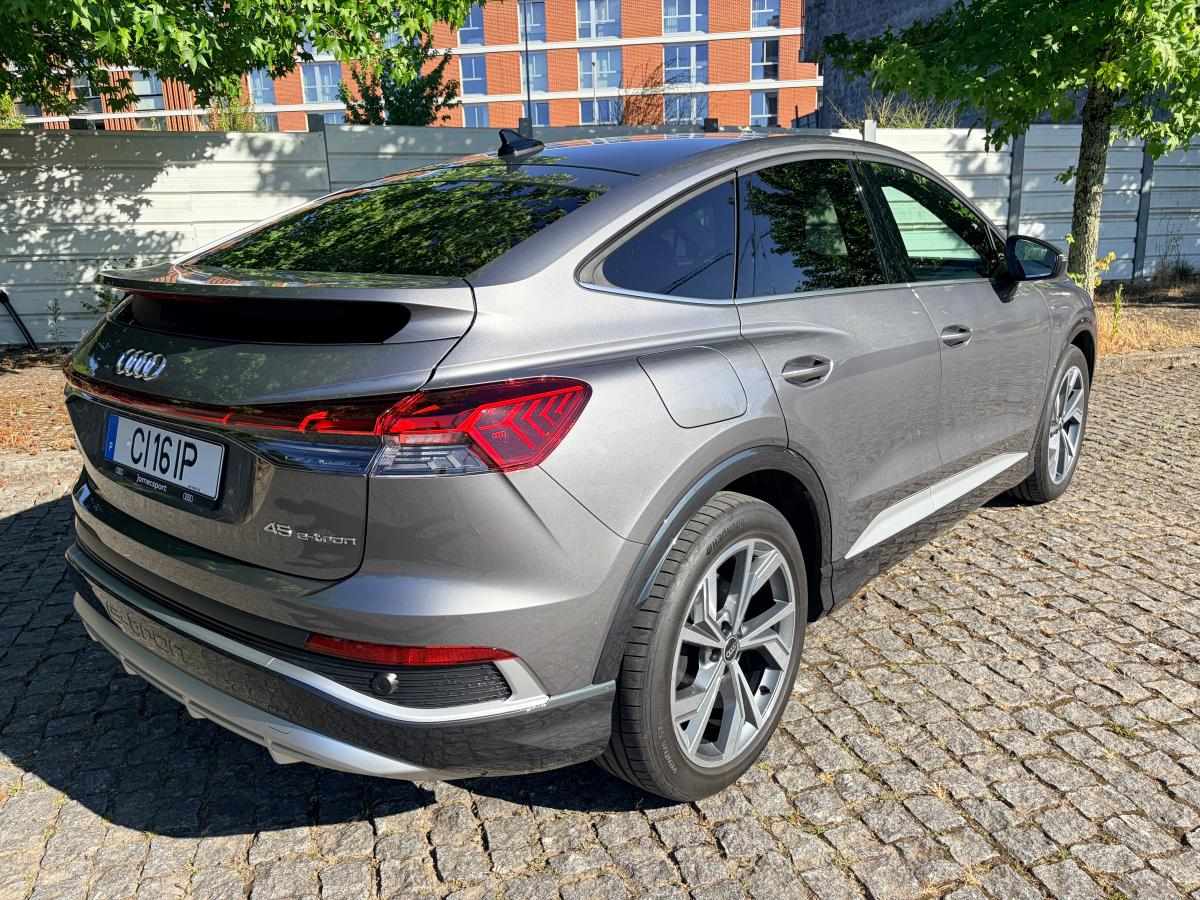 audi-q4-e-tron-50-e-tron-quattro-2026-eletrico