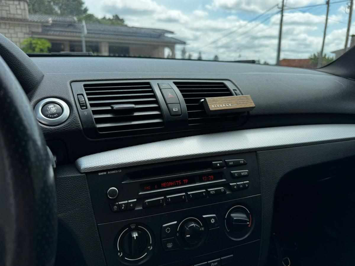 bmw-serie-1-120d-2008-diesel-1995cc