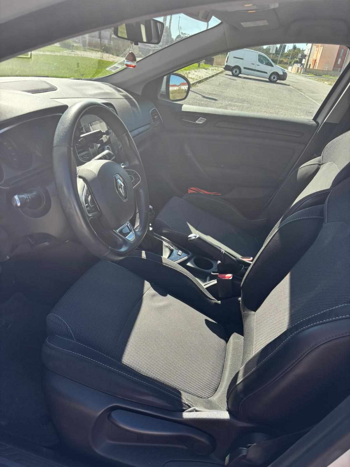 renault-megane-1-5-dci-2016-diesel-1461cc