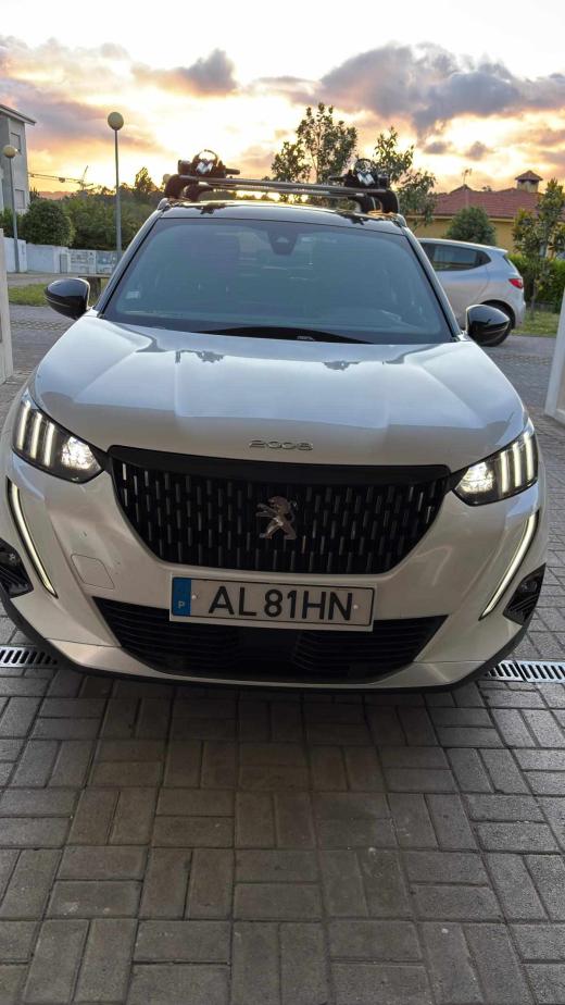 peugeot-2008-1-2-puretech-2021-gasolina-1199cc