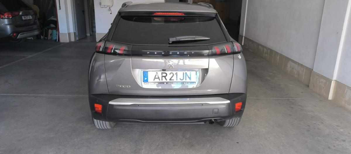peugeot-2008-1-2-puretech-2022-gasolina-1199cc