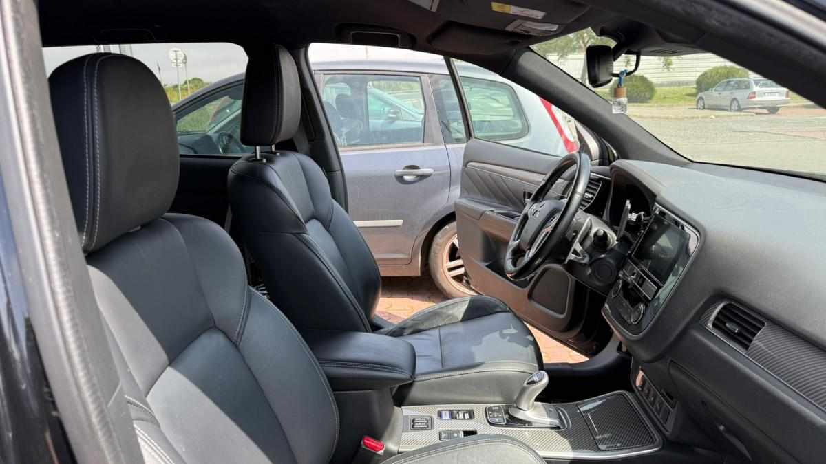 mitsubishi-outlander-2-0-phev-4wd-2018-hibrido-2000cc