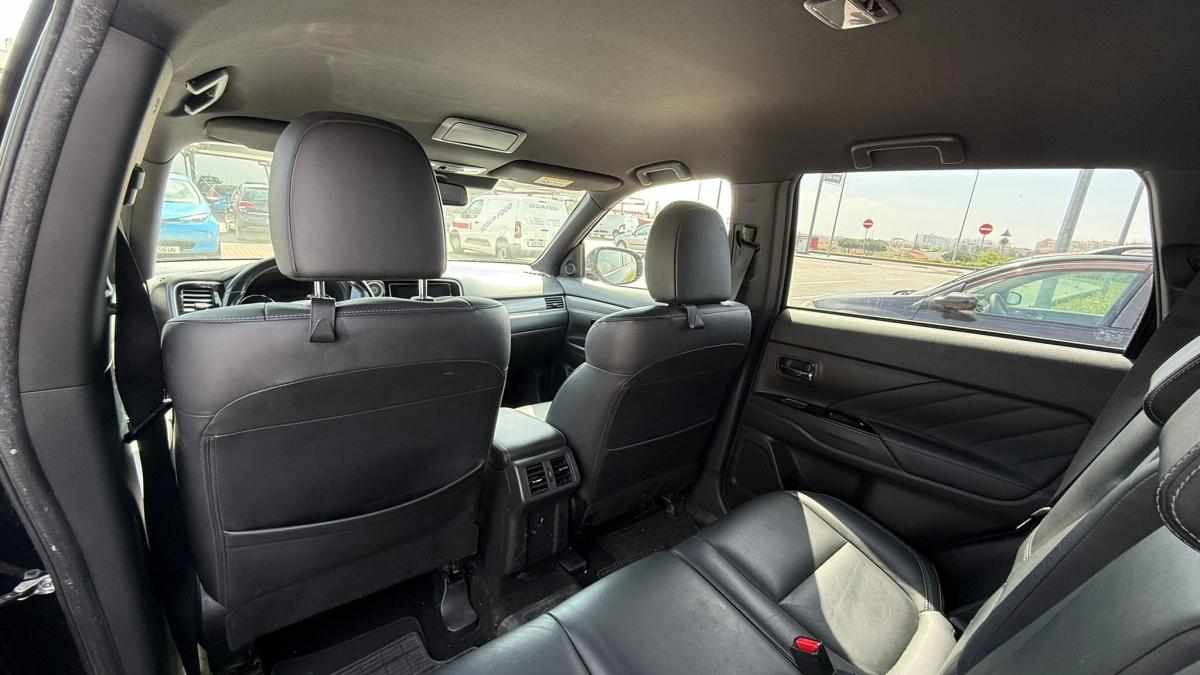 mitsubishi-outlander-2-0-phev-4wd-2018-hibrido-2000cc