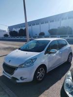 peugeot-208-1-2-vti-2015-gasolina-1199cc