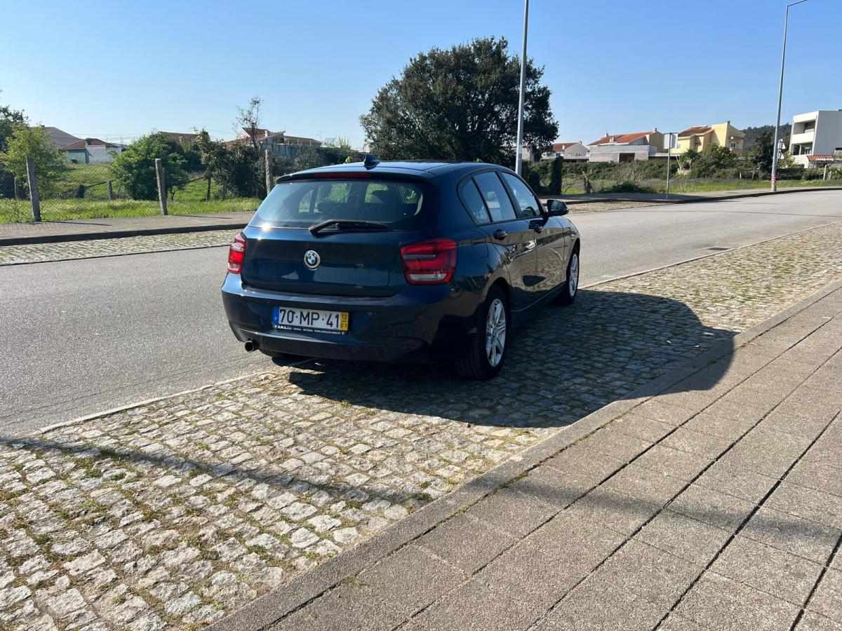 bmw-serie-1-116d-2011-diesel-1995cc