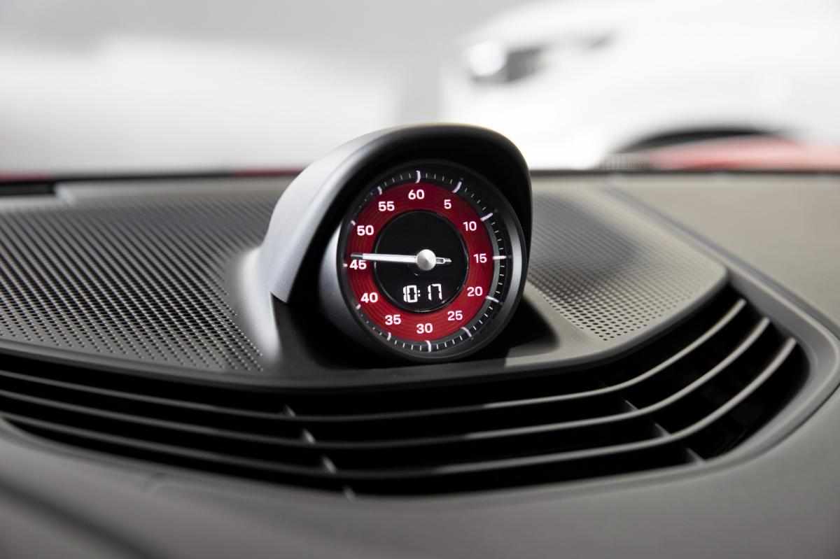 porsche-taycan-1-geracao-2023-eletrico