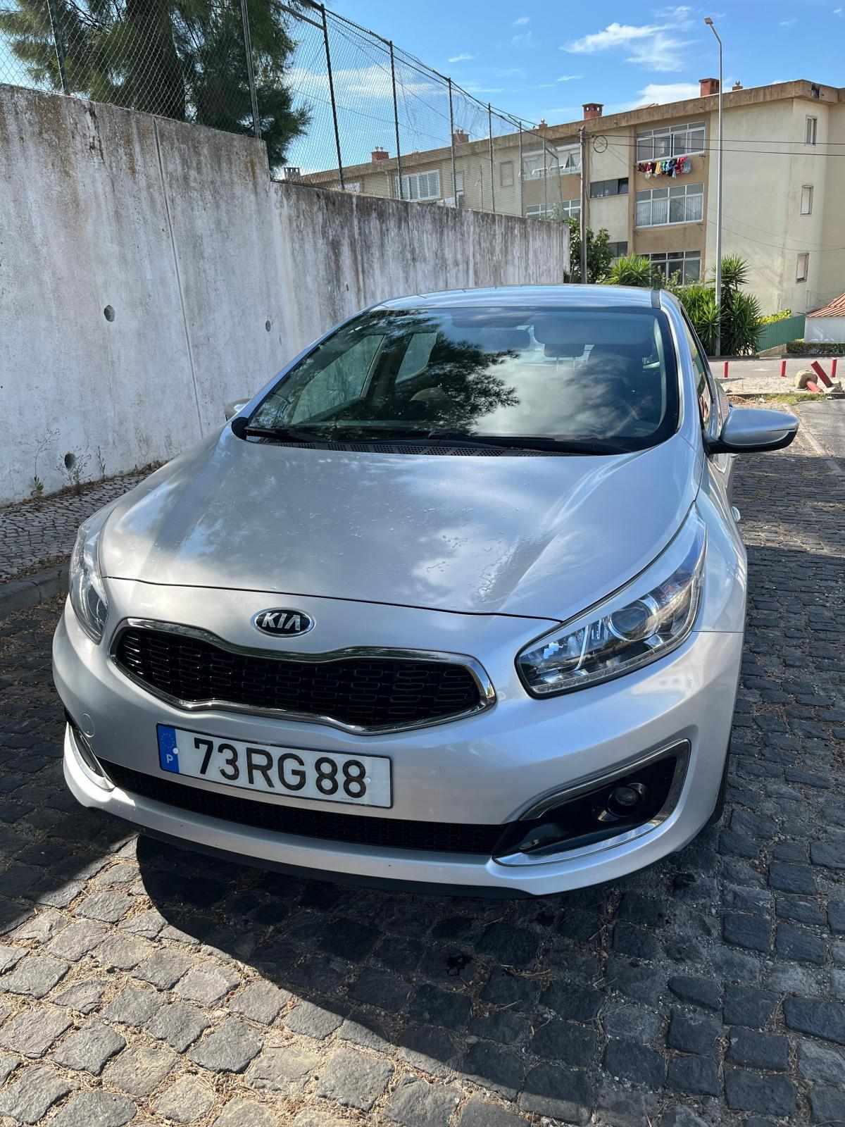 kia-ceed-1-4-90cv-2016-diesel-1396cc