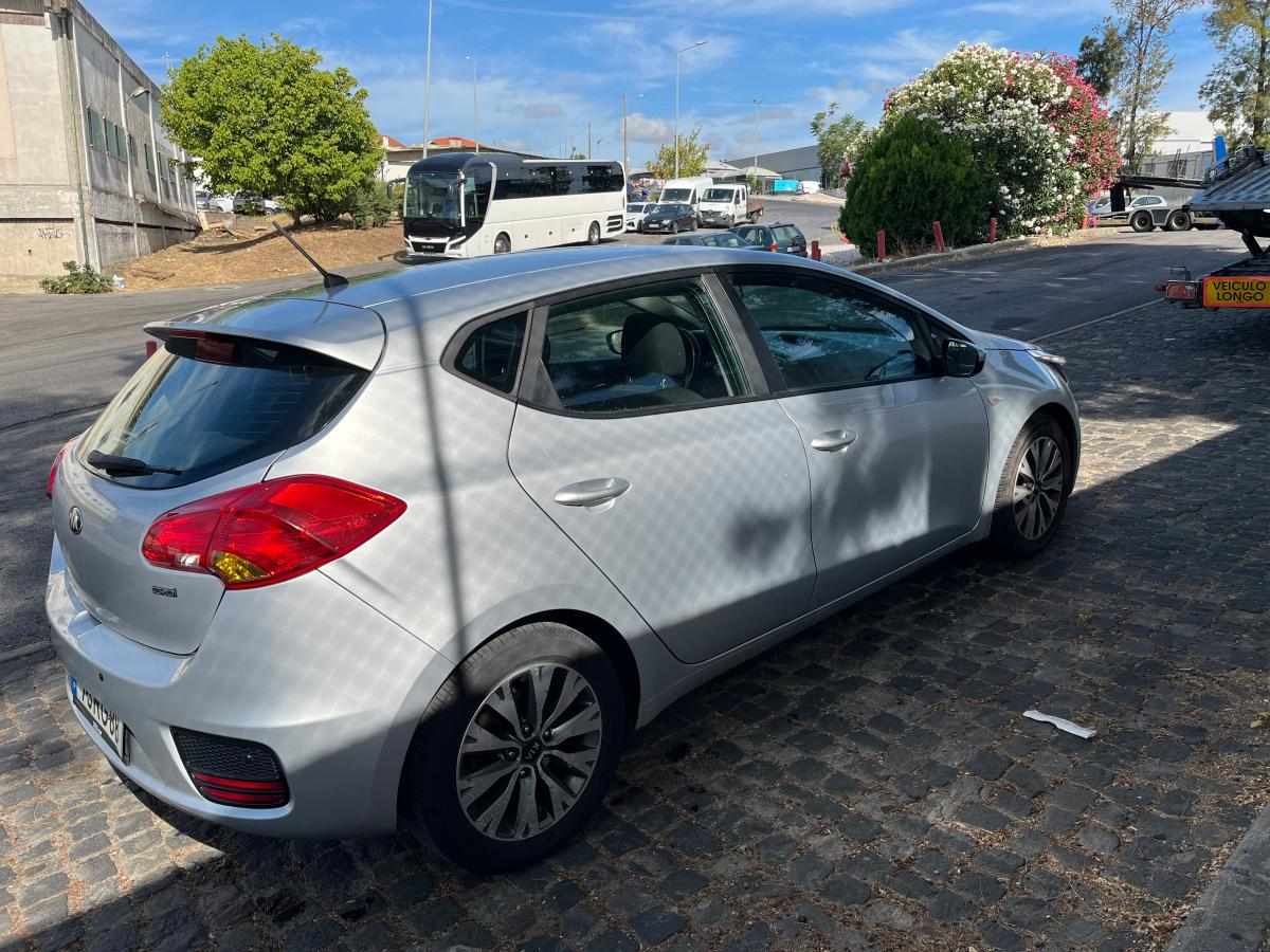 kia-ceed-1-4-90cv-2016-diesel-1396cc
