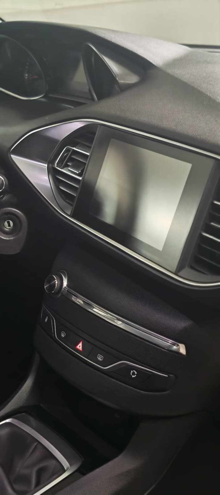 peugeot-308-1-6-bluehdi-fap-2014-diesel-1560cc