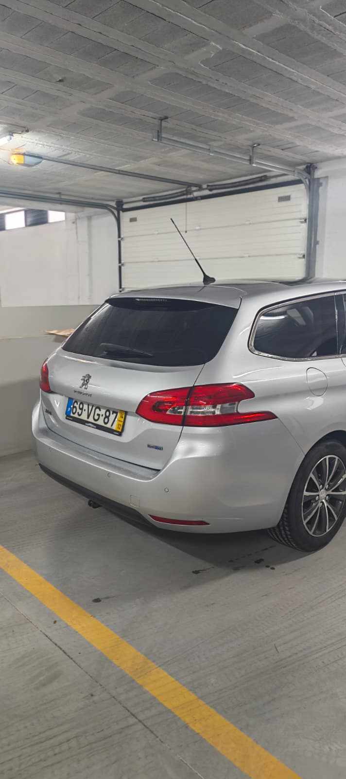 peugeot-308-1-6-bluehdi-fap-2014-diesel-1560cc