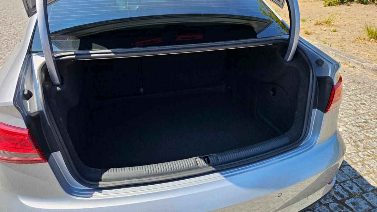 audi-a3-limousine-1-6-tdi-2019-diesel-1600cc