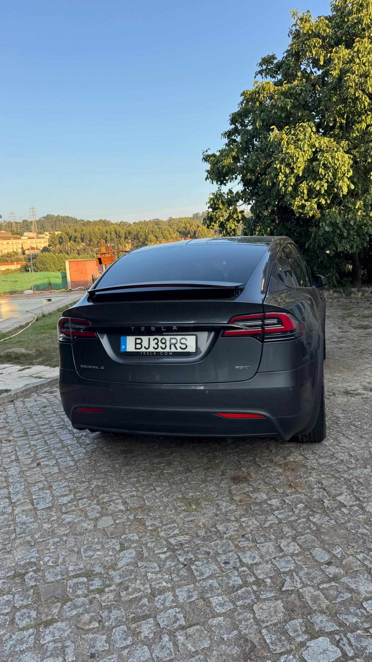 tesla-model-x-75d-2018-eletrico