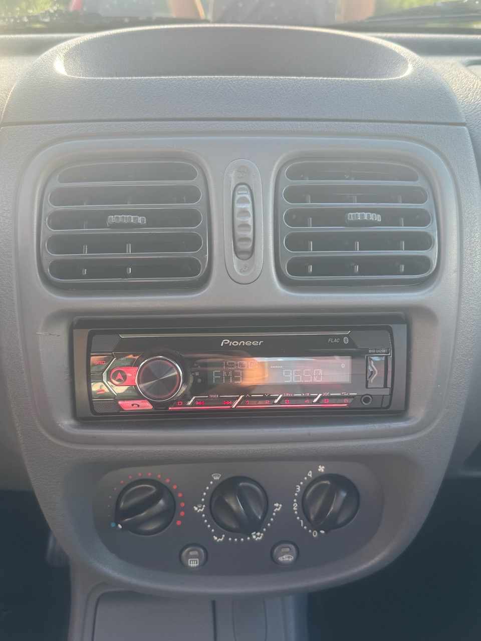 renault-clio-1-2-1998-gasolina-1149cc