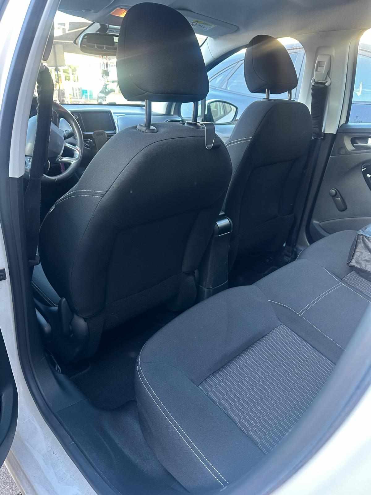 peugeot-208-1-2-vti-2018-gasolina-1199cc