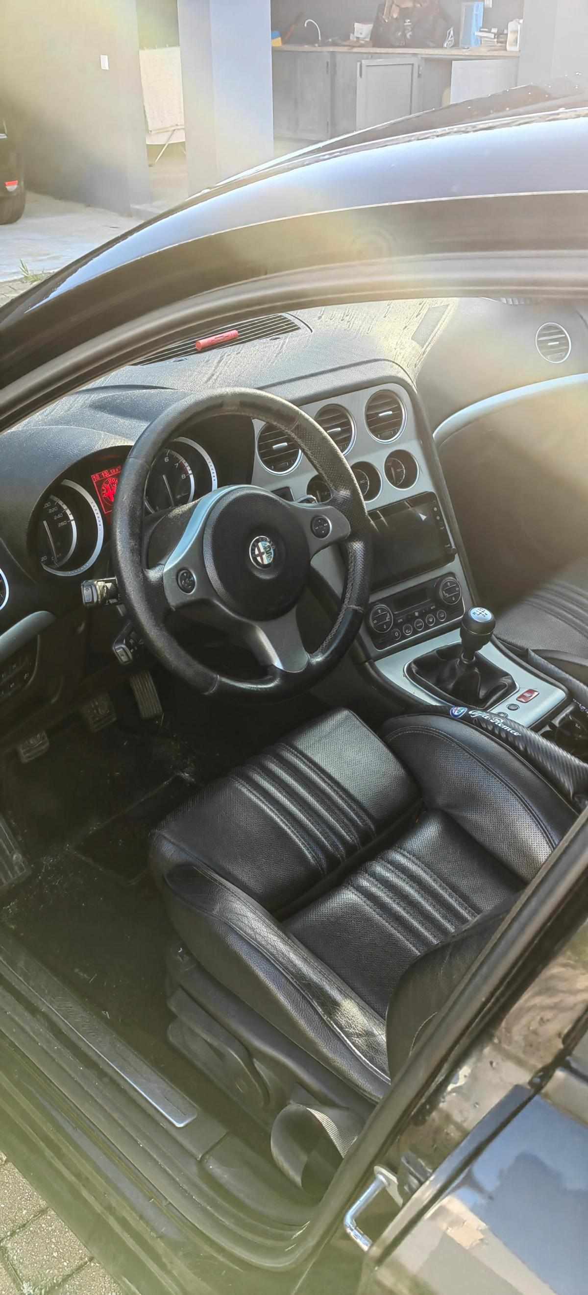 alfa-romeo-159-1-8-mpi-16v-2008-gasolina-1796cc