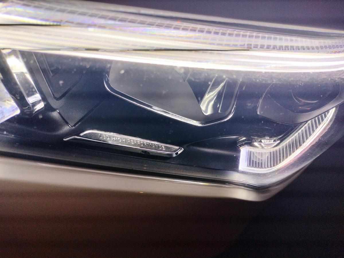 mercedes-benz-cla-250-e-2022-gasolina-1332cc