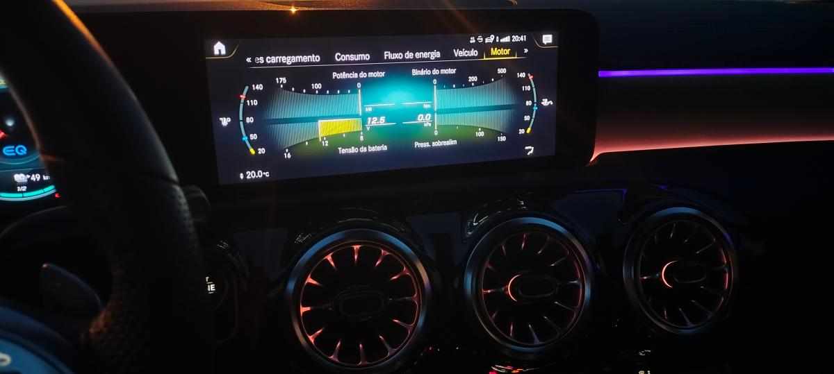 mercedes-benz-cla-250-e-2022-gasolina-1332cc