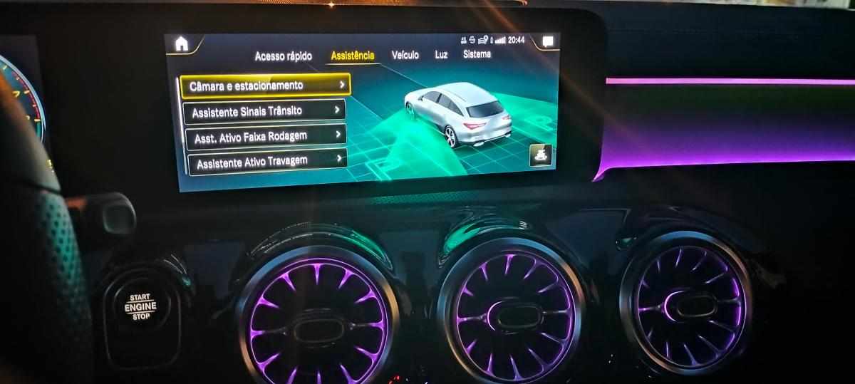 mercedes-benz-cla-250-e-2022-gasolina-1332cc